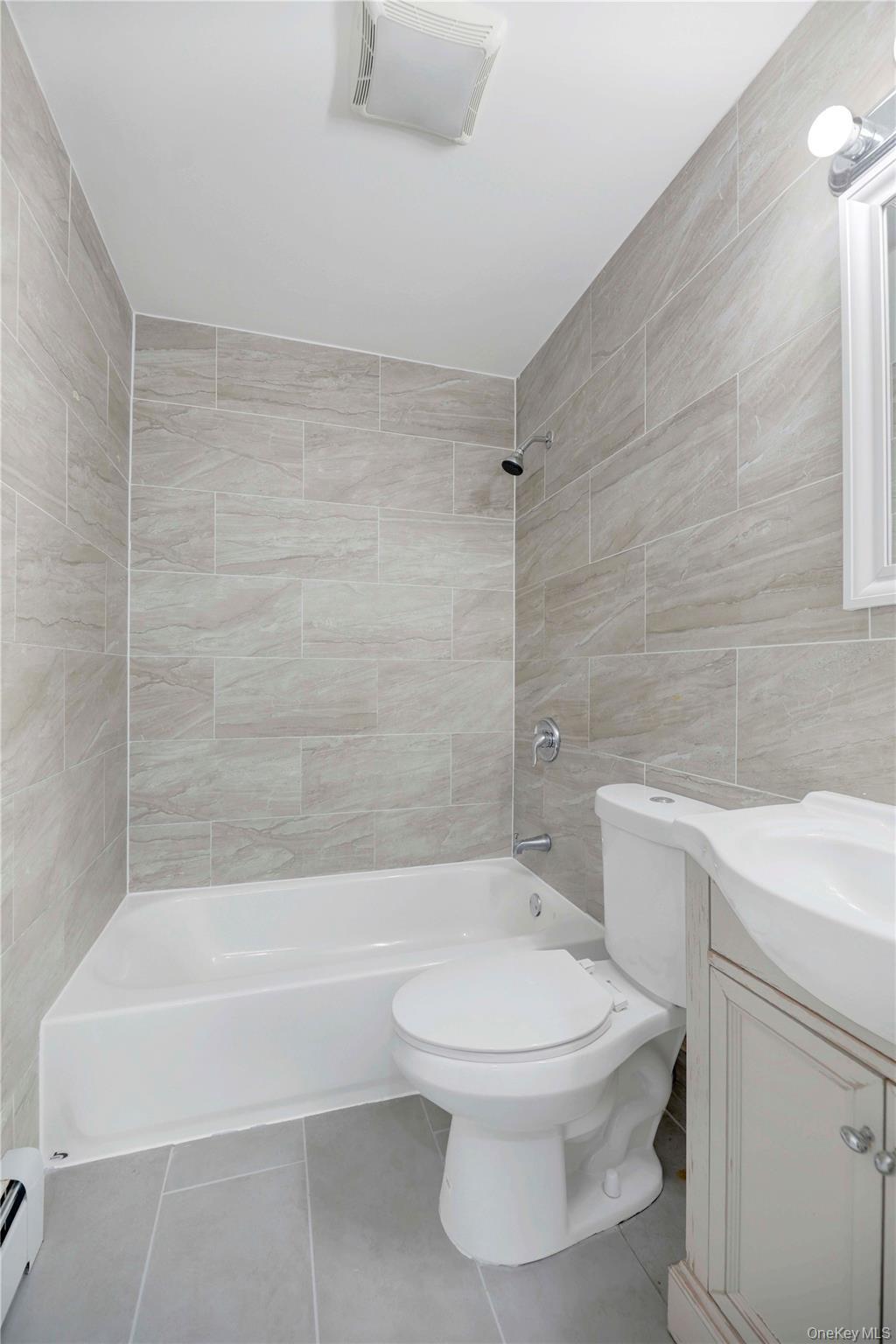 Single Family 118th Queens, NY 11434, MLS-958904-20