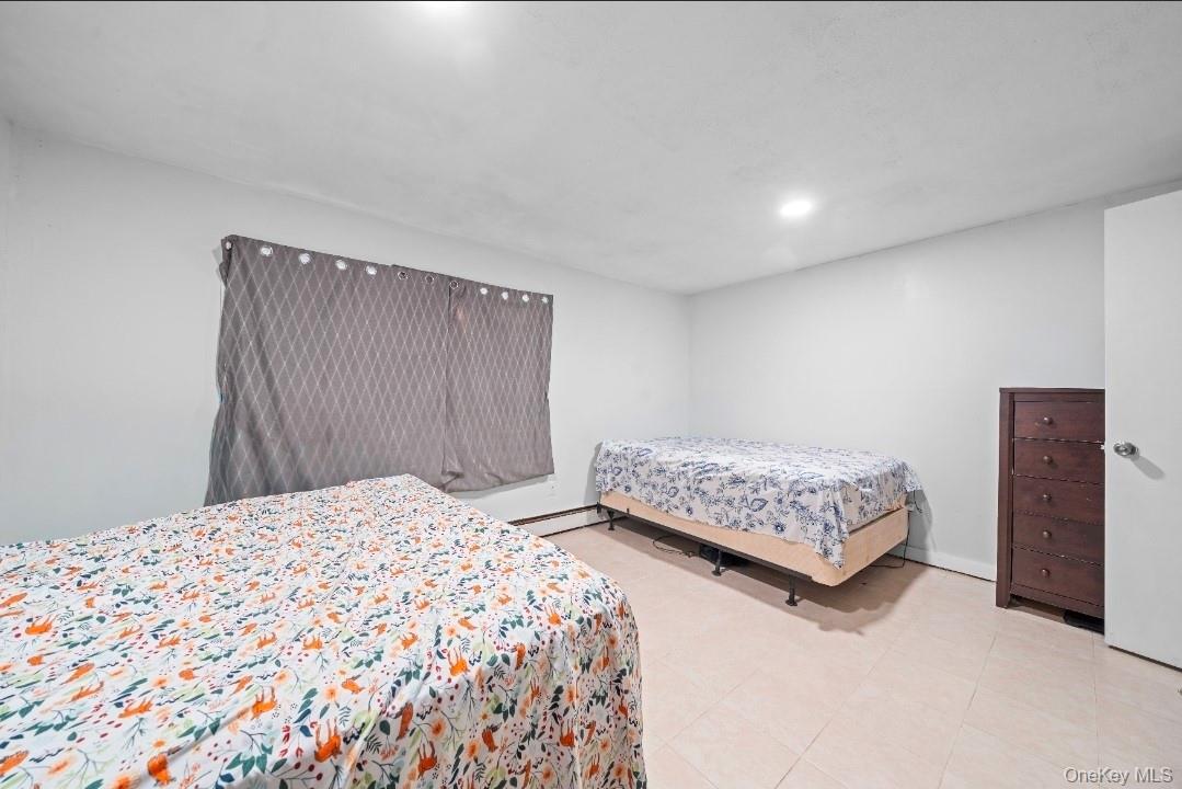 Single Family Village  Suffolk County, NY 11713, MLS-958921-10