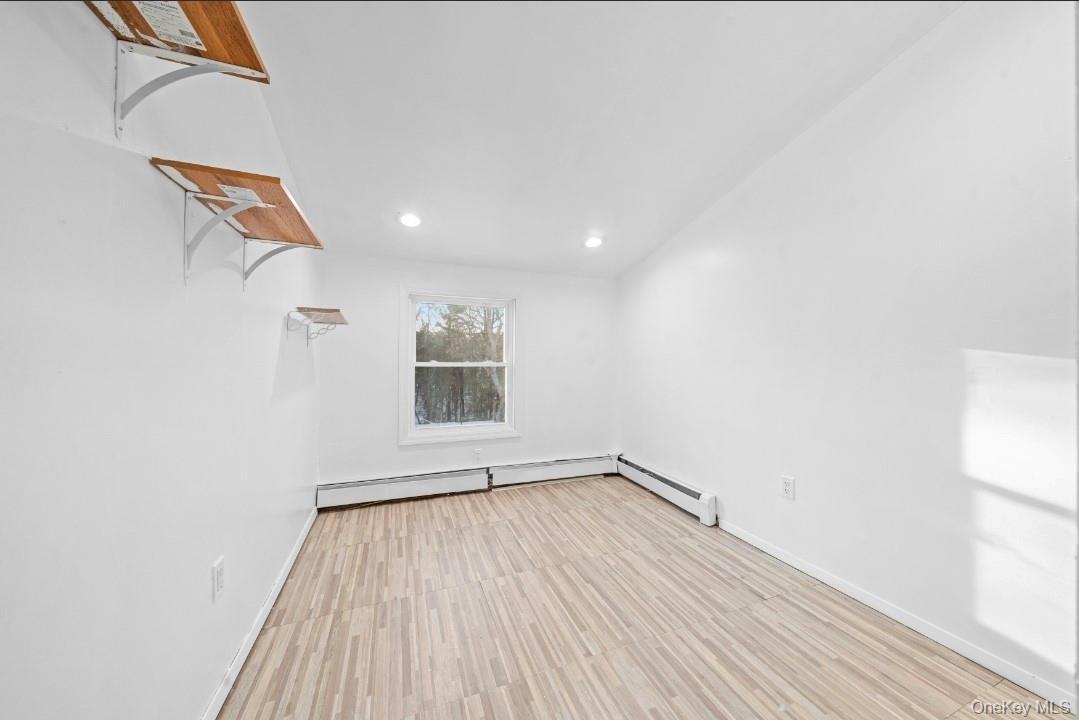 Single Family Village  Suffolk County, NY 11713, MLS-958921-16