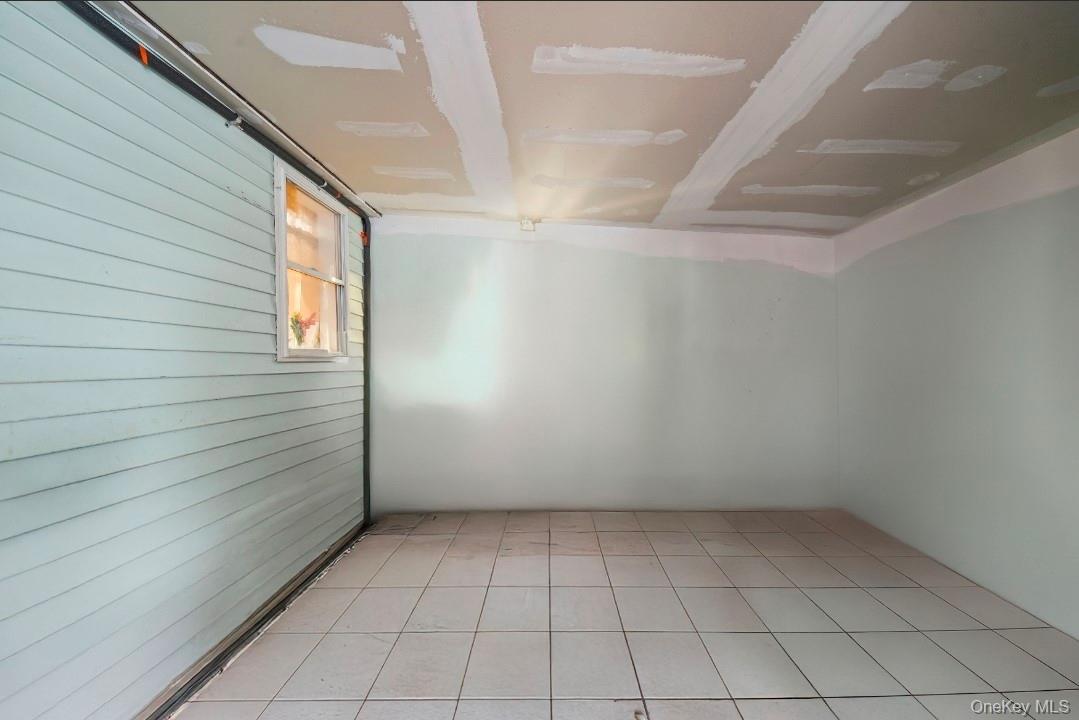 Single Family Village  Suffolk County, NY 11713, MLS-958921-18