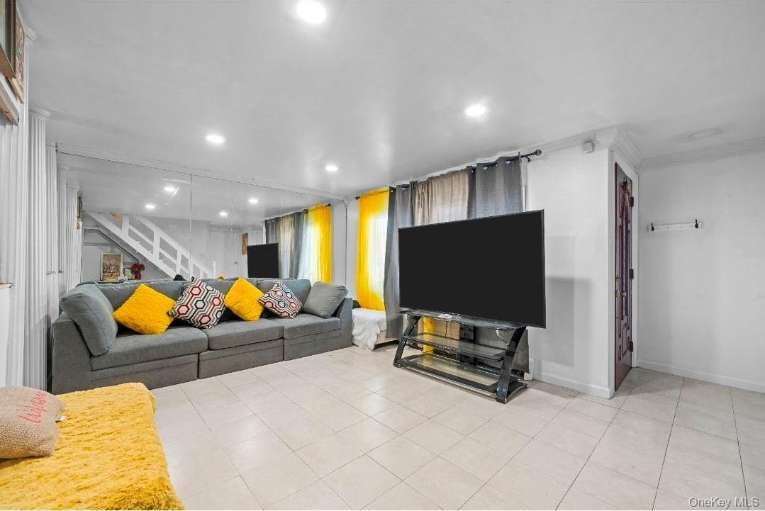 Single Family Village  Suffolk County, NY 11713, MLS-958921-4