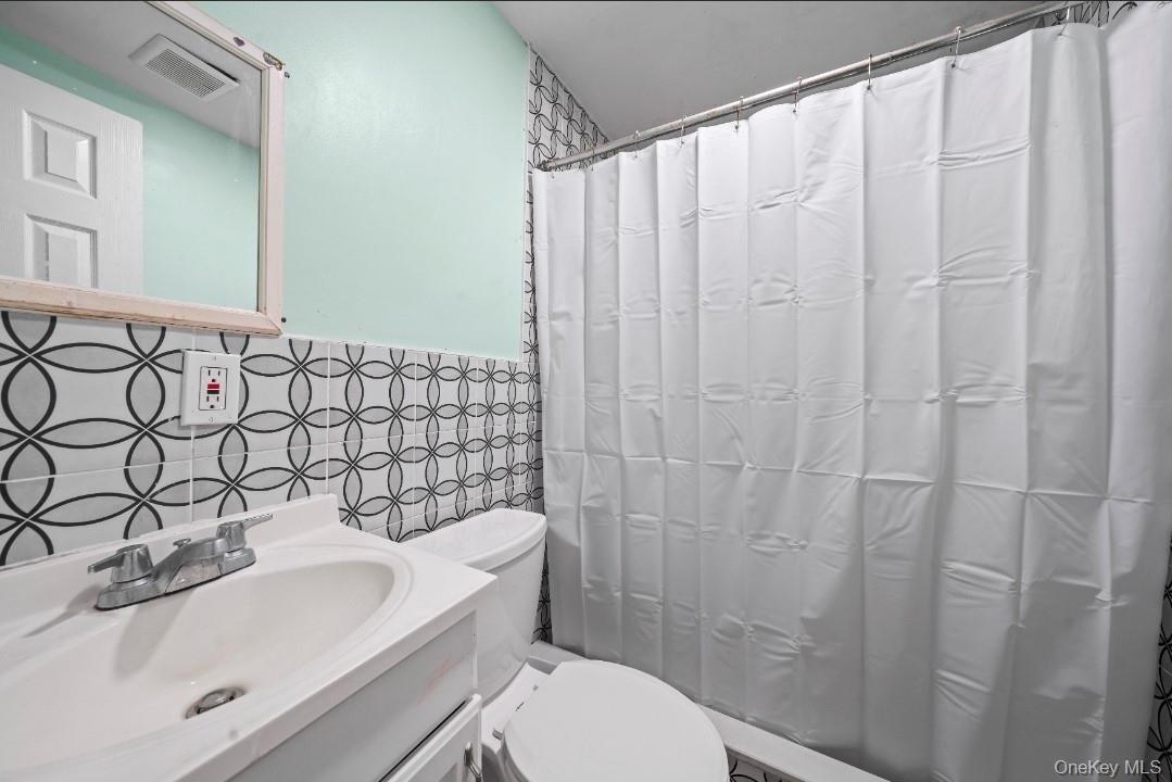 Single Family Village  Suffolk County, NY 11713, MLS-958921-9