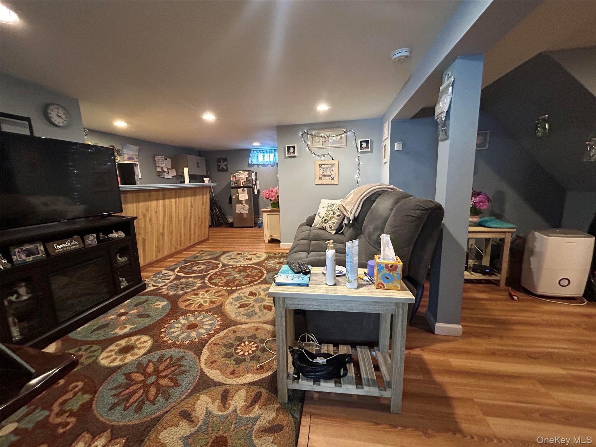 Single Family Hyman  Suffolk County, NY 11706, MLS-958951-20