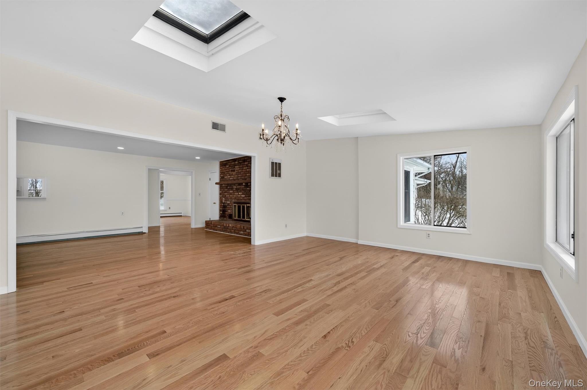 Single Family Plank  Orange County, NY 10998, MLS-958966-10