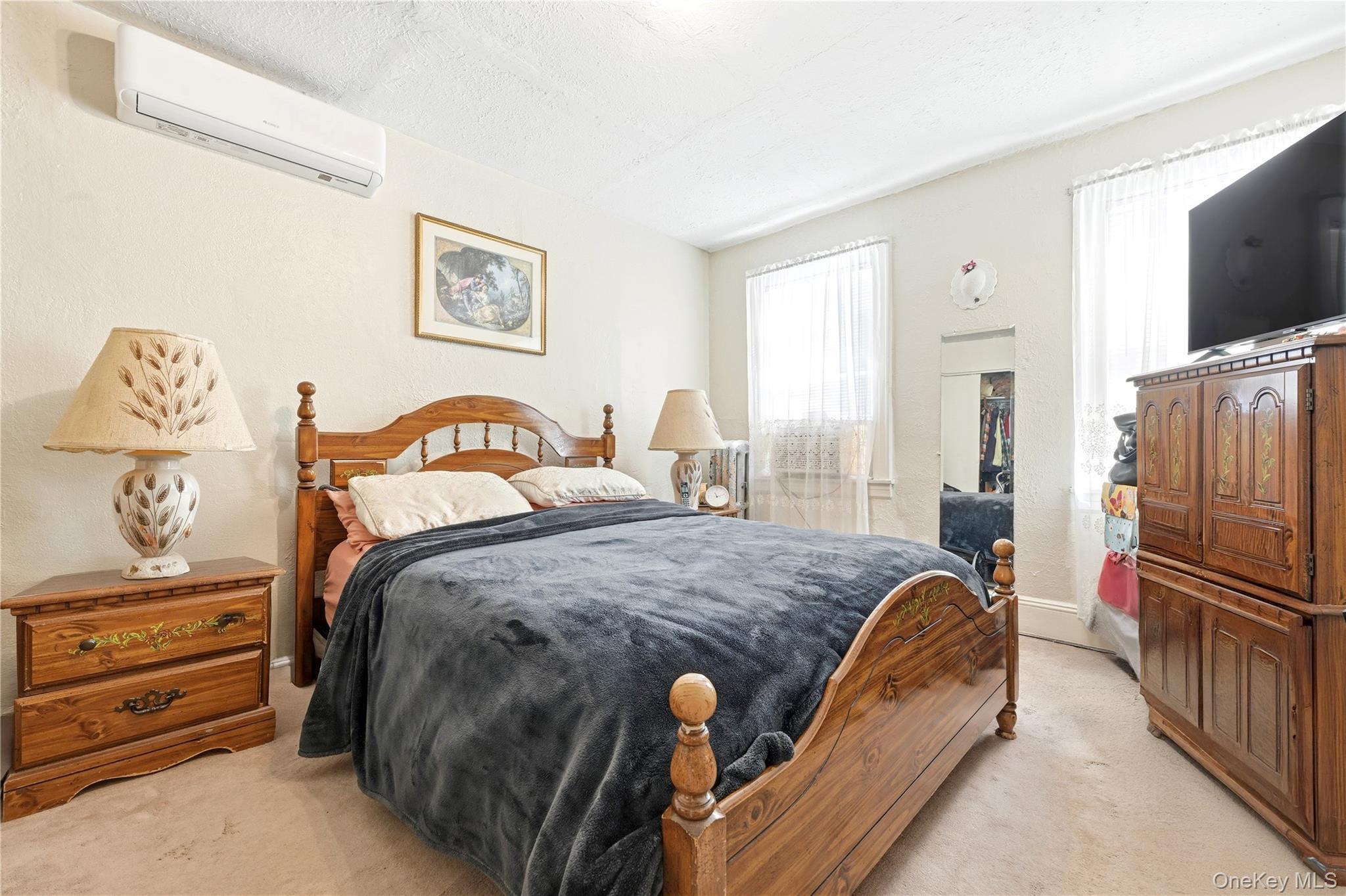 Single Family 239th  Queens, NY 11426, MLS-958979-9