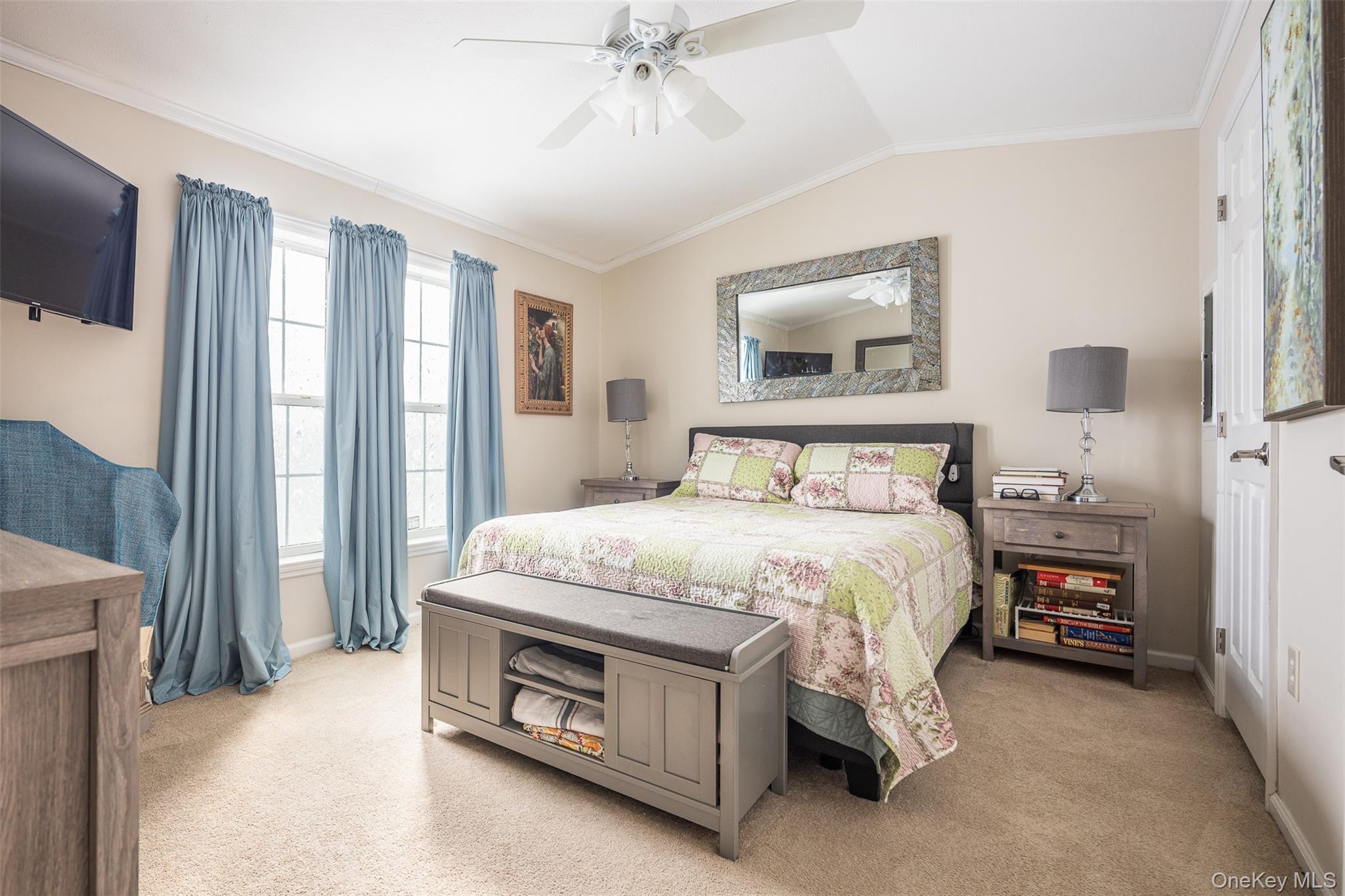 Single Family Old Country  Suffolk County, NY 11901, MLS-958982-7