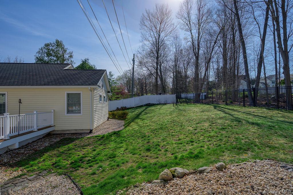 Single Family Leeside  Putnam County, NY 10512, MLS-958996-37
