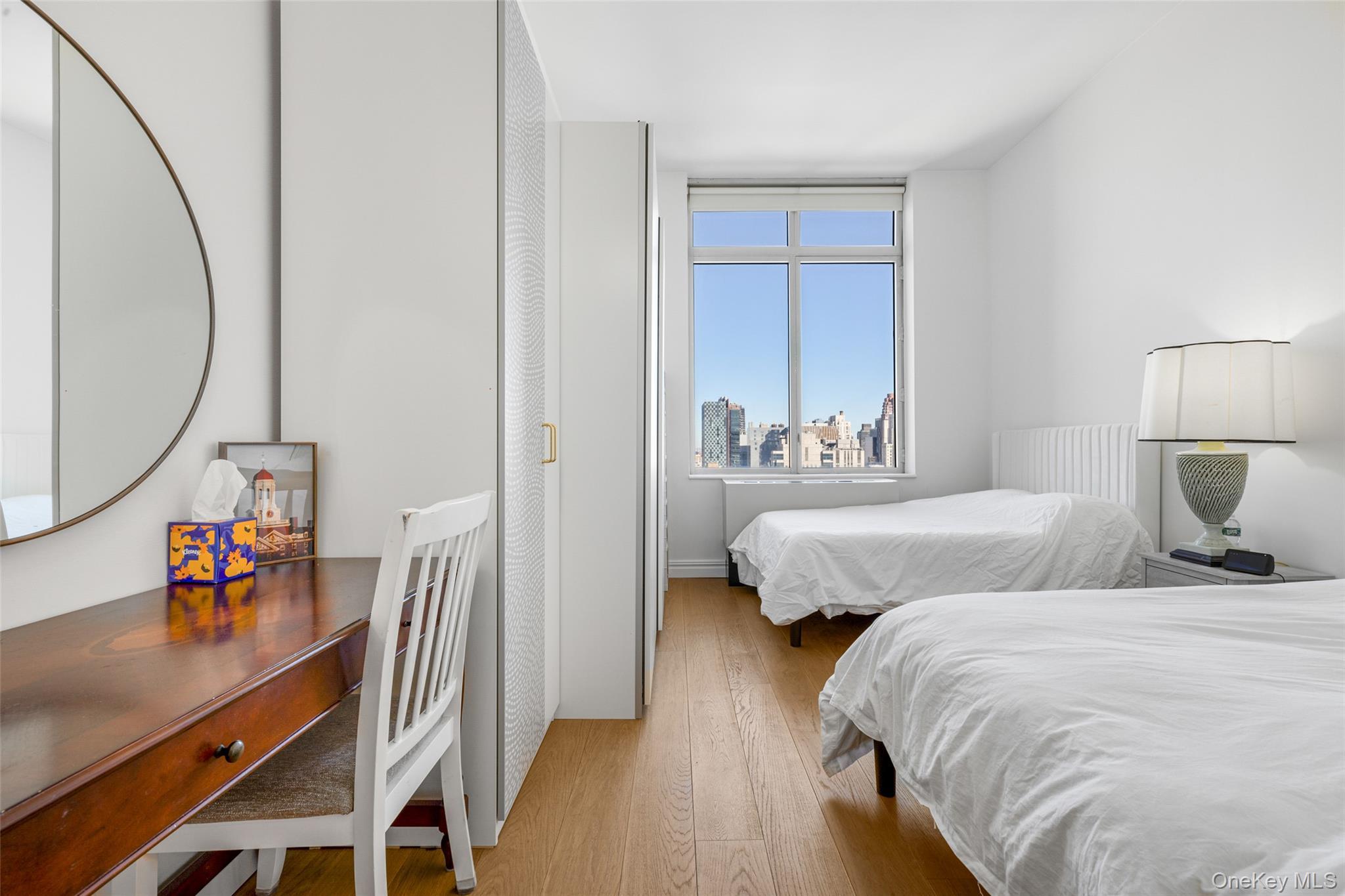 Condo 60th  Manhattan, NY 10022, MLS-959001-8