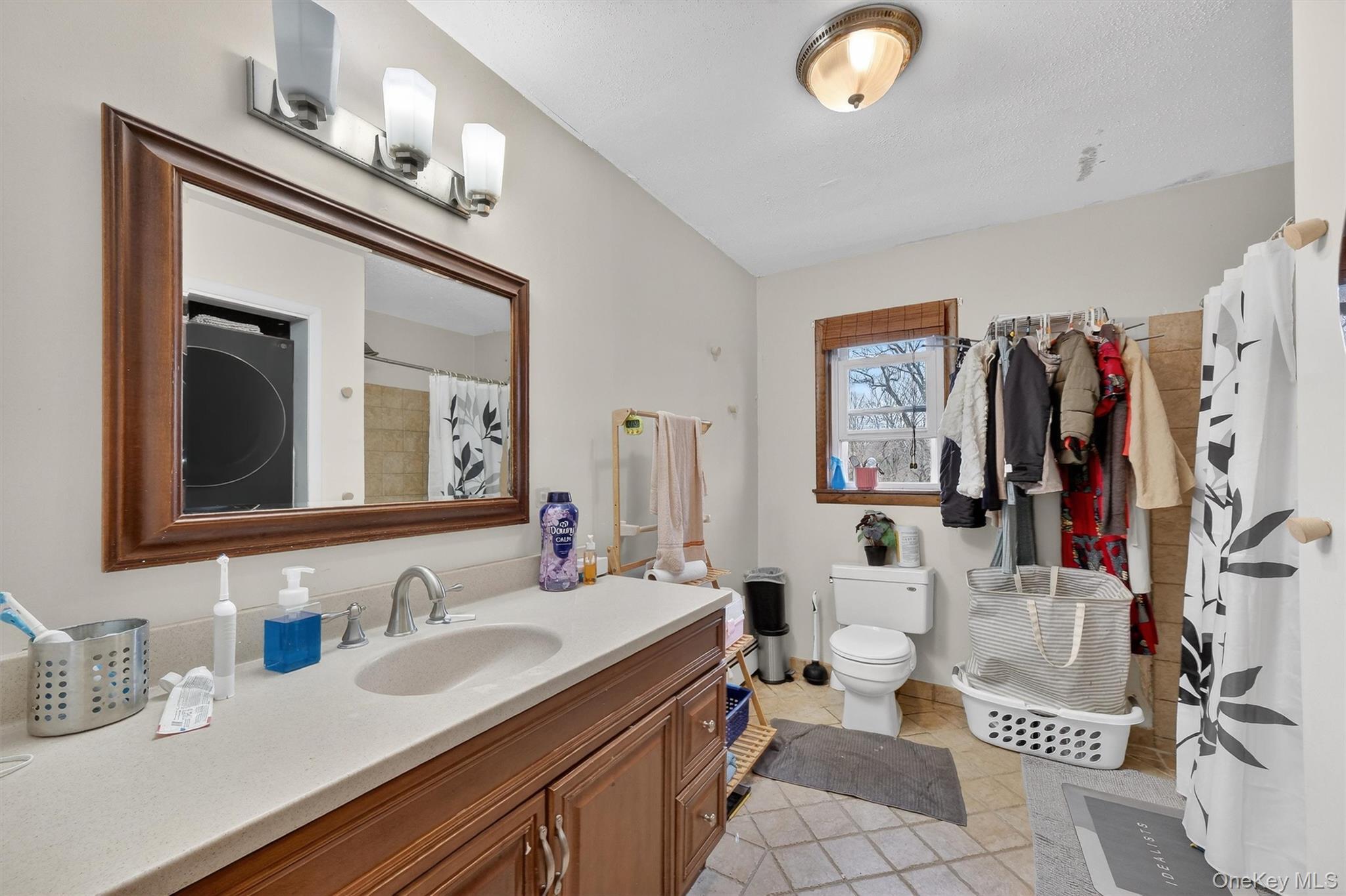 Single Family Pellbridge Drive Dutchess County, NY 12533, MLS-959005-24