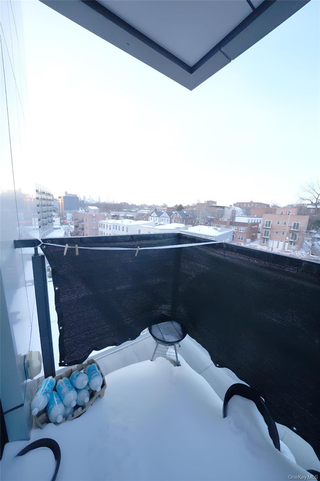 Condo Queens  Queens, NY 11377, MLS-959073-9