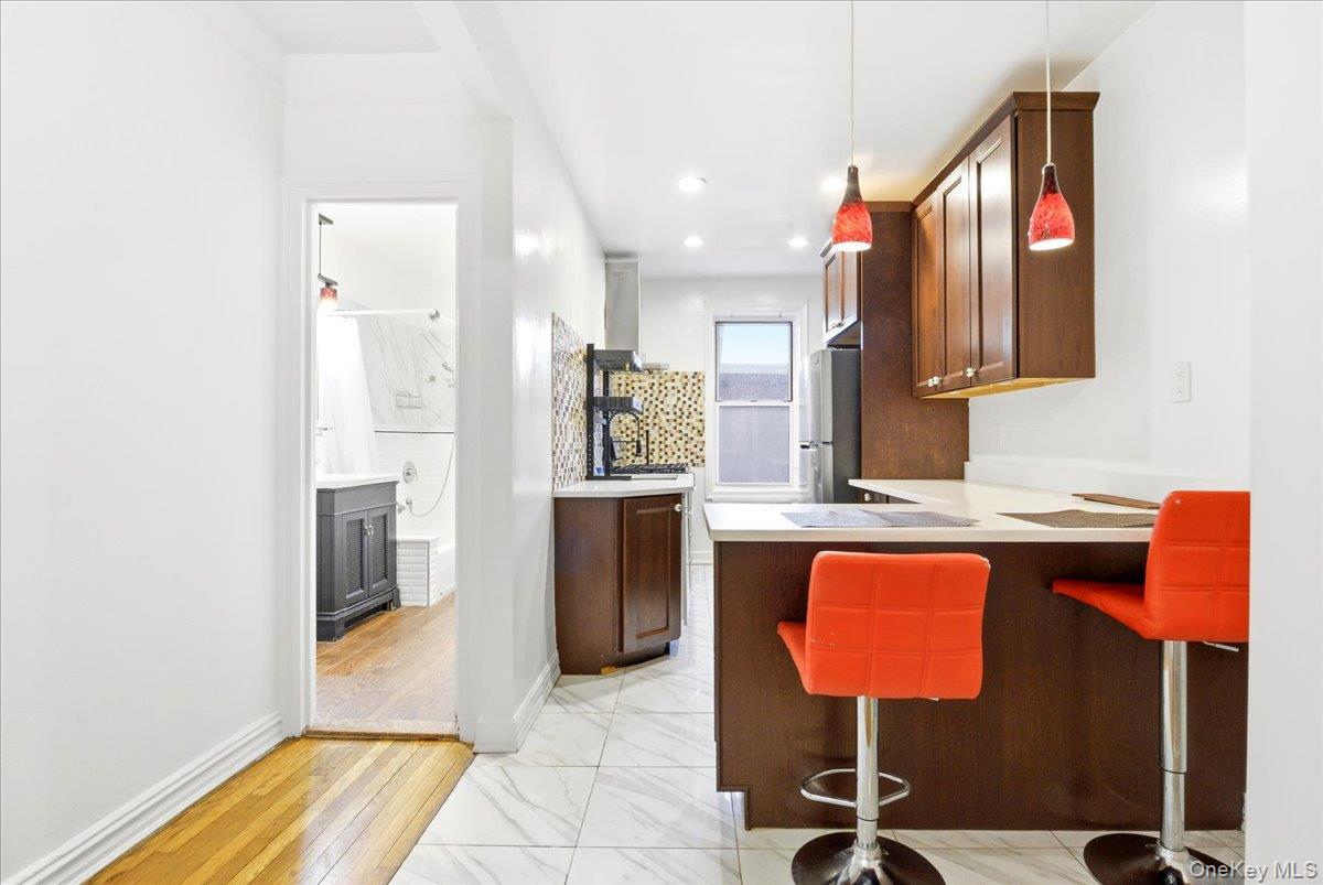 Coop 76th  Queens, NY 11375, MLS-959074-15