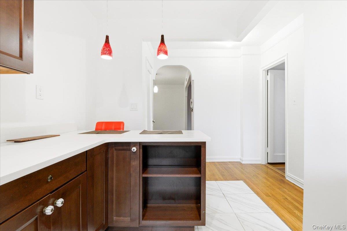 Coop 76th  Queens, NY 11375, MLS-959074-17