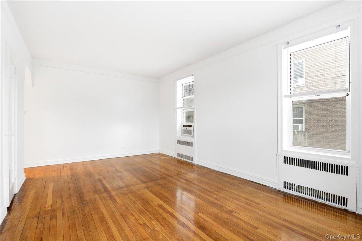 Coop 76th  Queens, NY 11375, MLS-959074-25