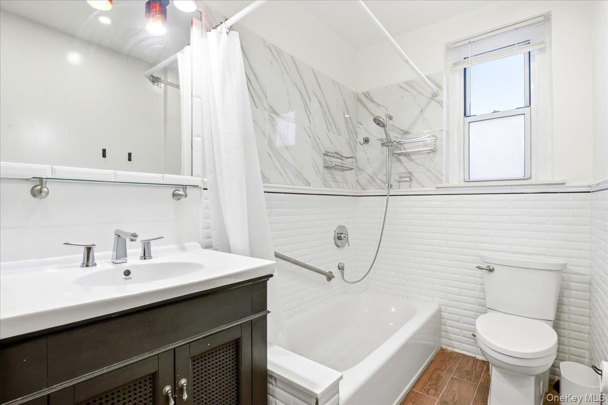 Coop 76th  Queens, NY 11375, MLS-959074-27