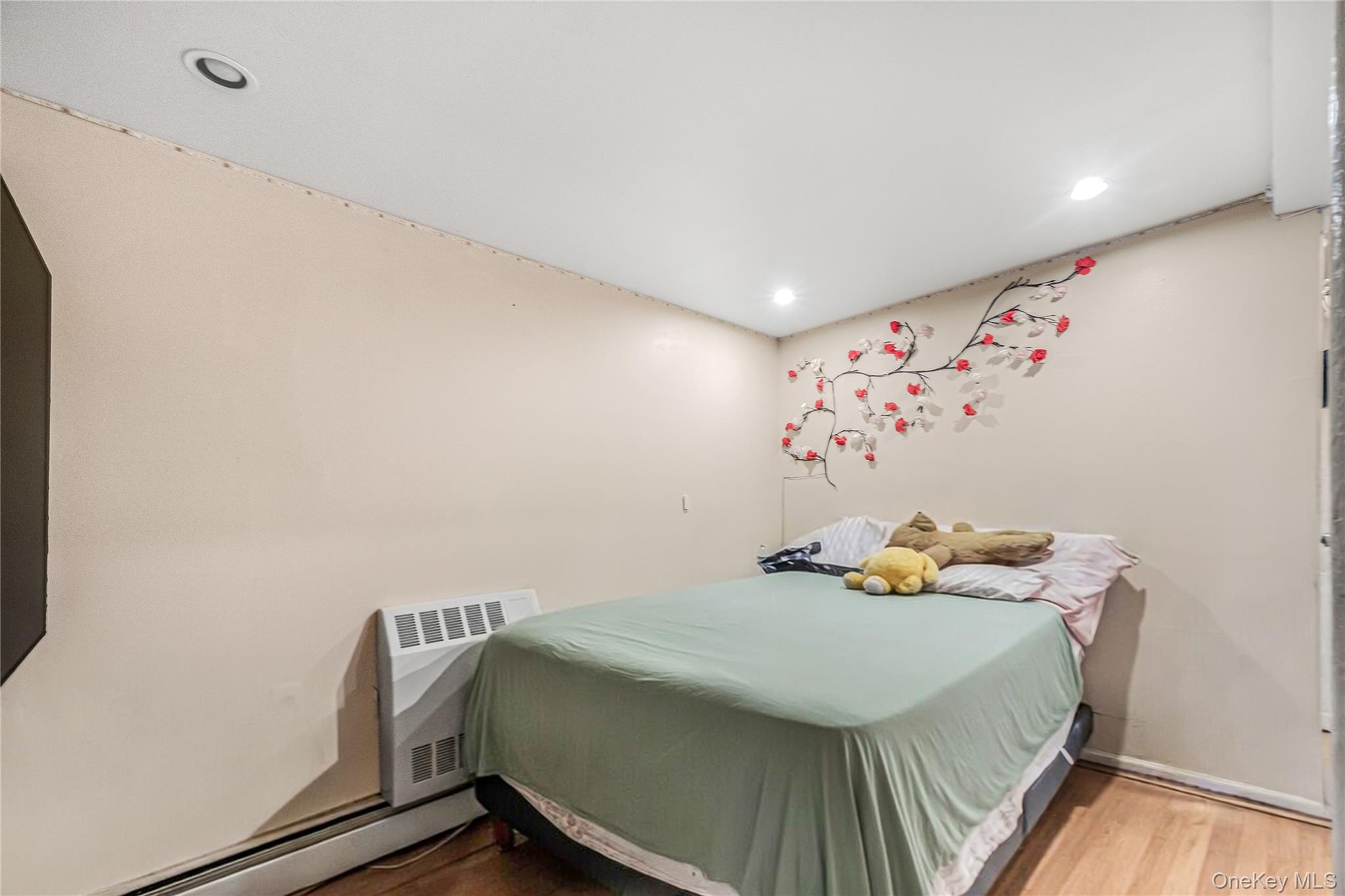 Single Family 126th Queens, NY 11419, MLS-959085-22