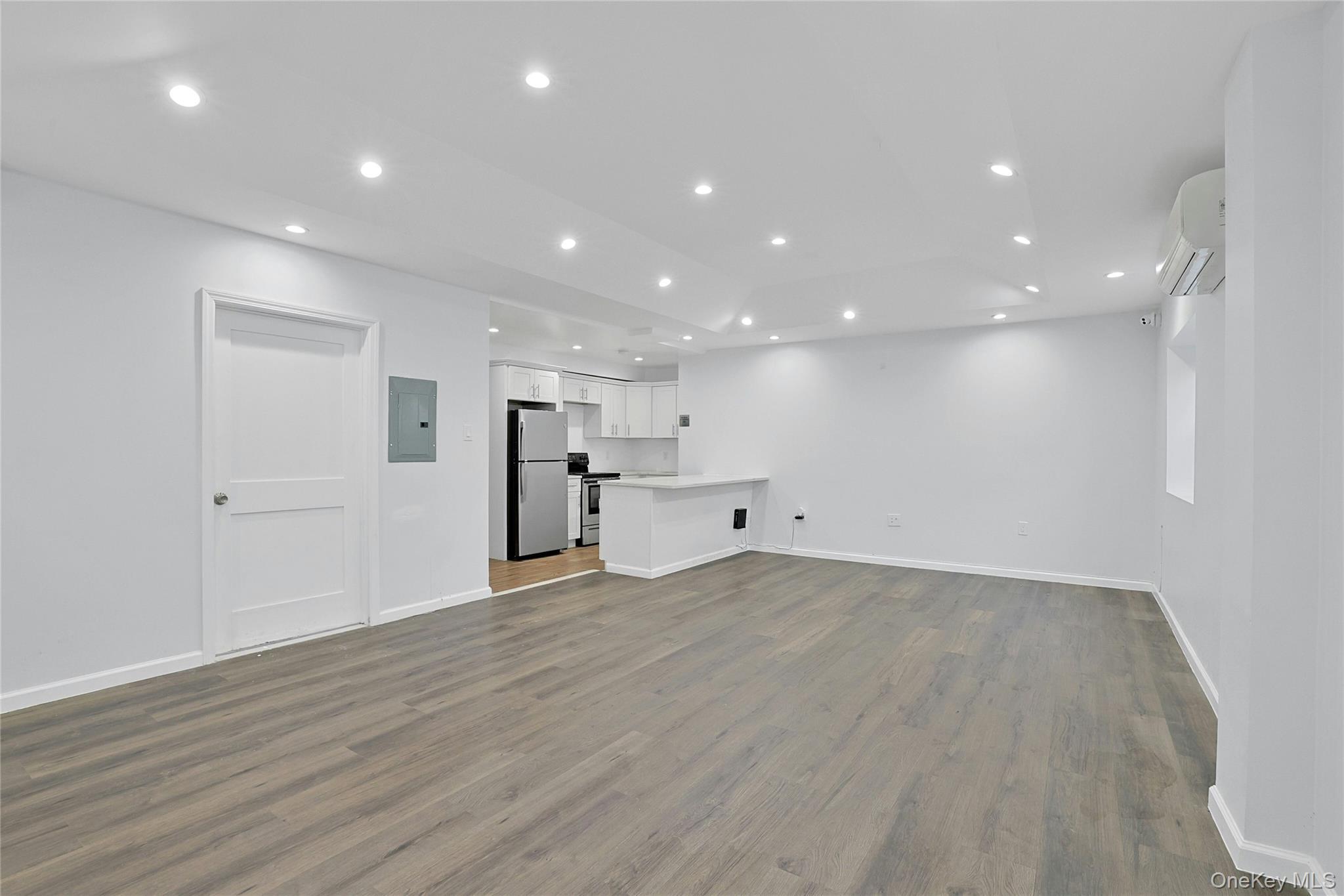 Coop Sedgwick  Bronx, NY 10468, MLS-959101-21