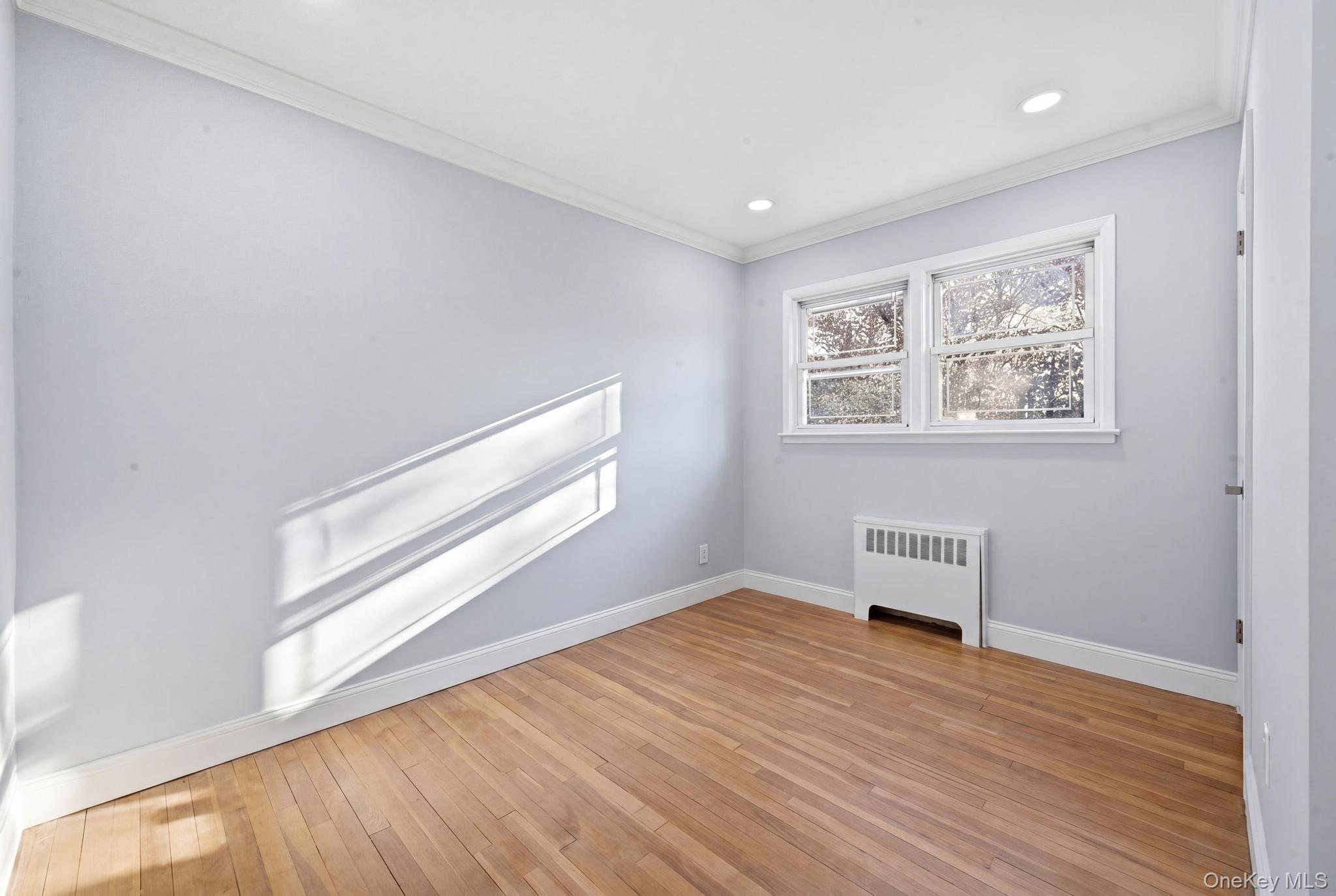 Single Family School  Nassau County, NY 11510, MLS-959120-12