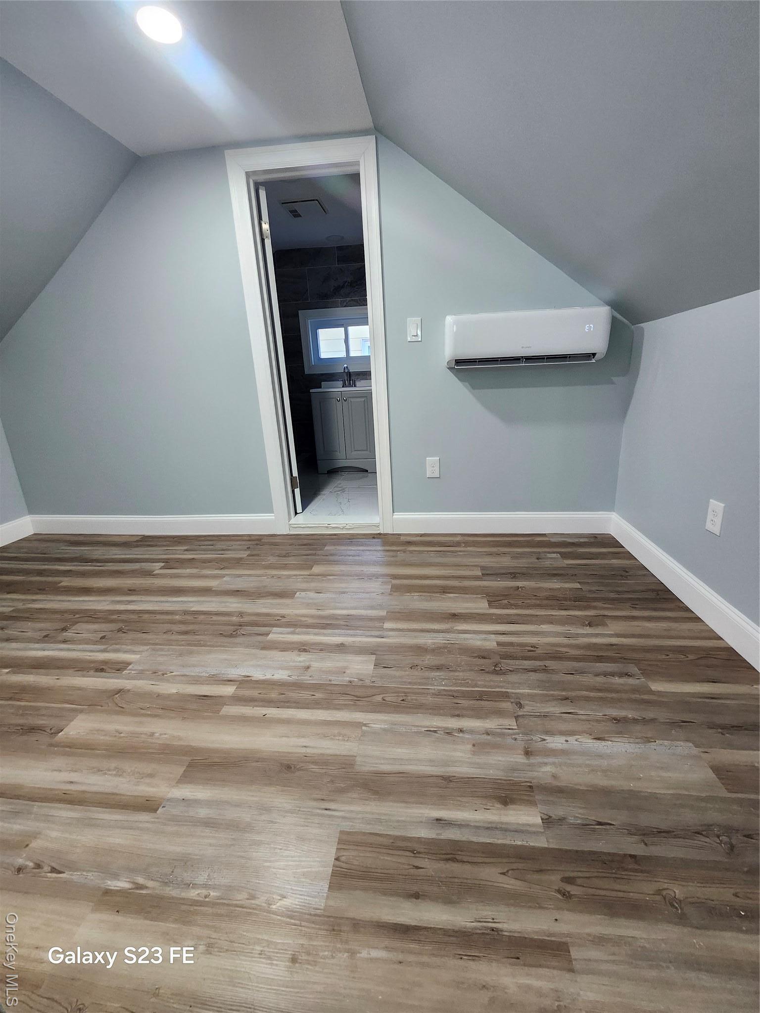 Single Family 114th  Queens, NY 11412, MLS-959131-5