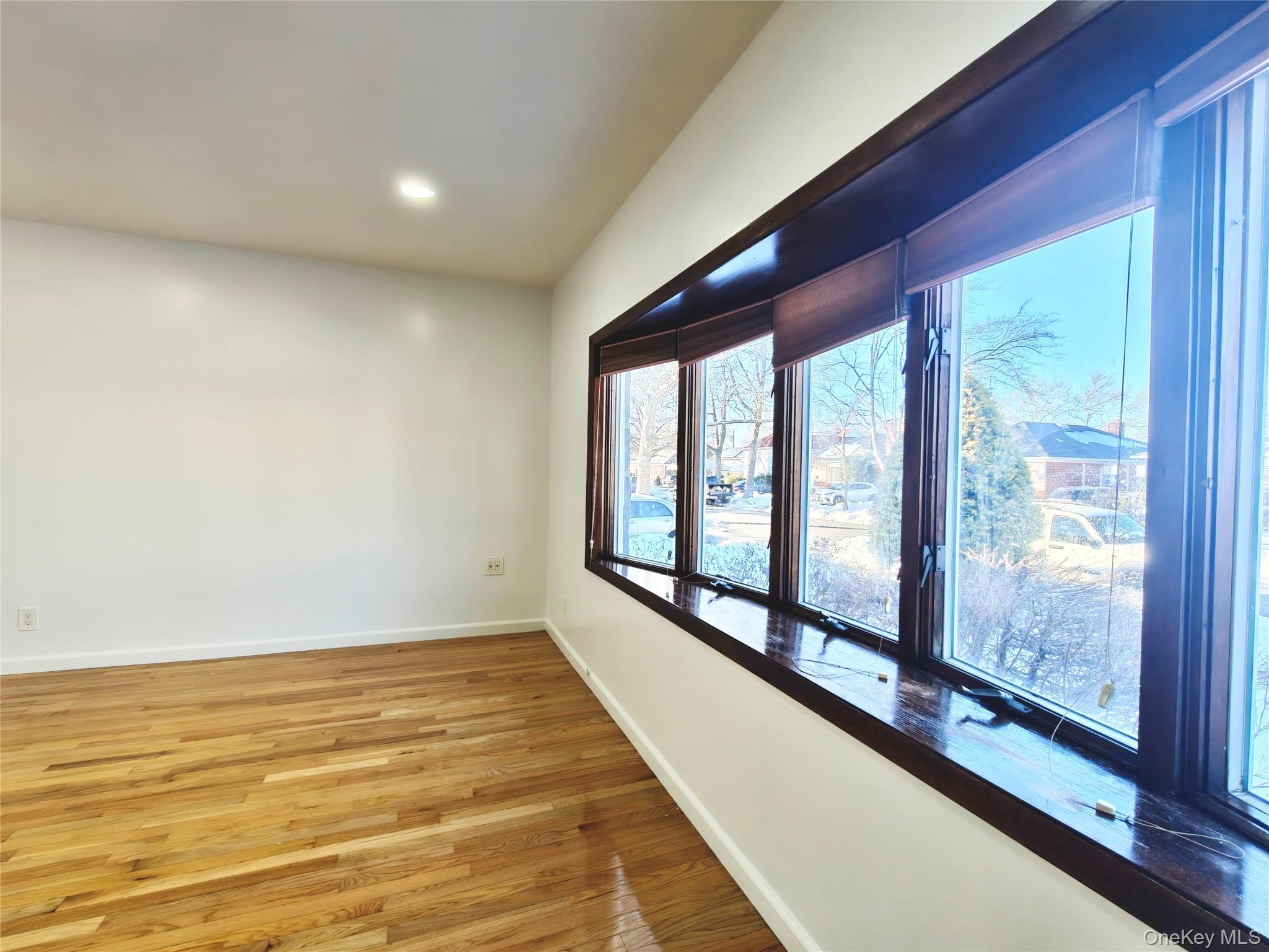 Single Family 24th Rd  Queens, NY 11357, MLS-959140-10