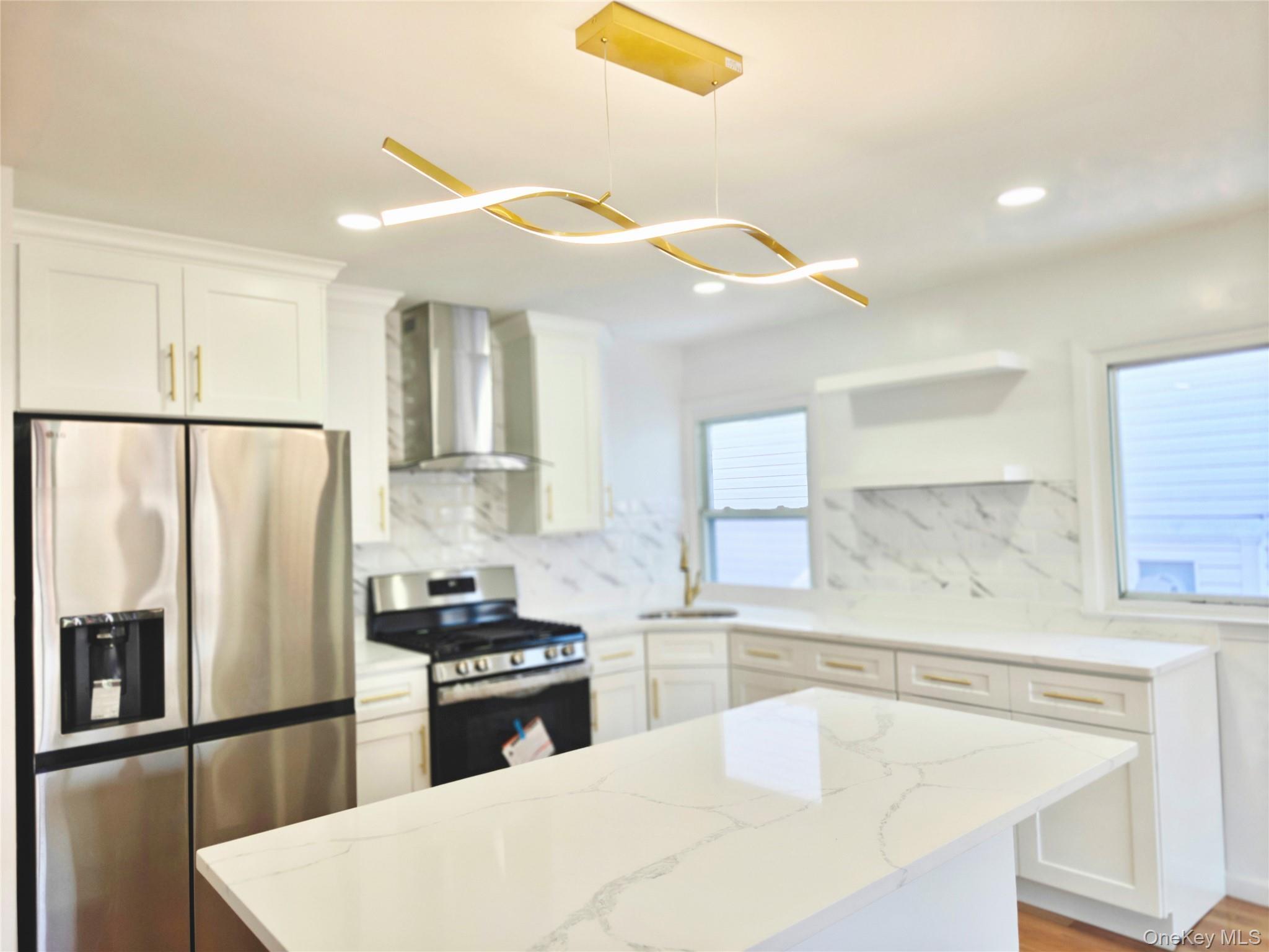 Single Family 24th Rd  Queens, NY 11357, MLS-959140-9