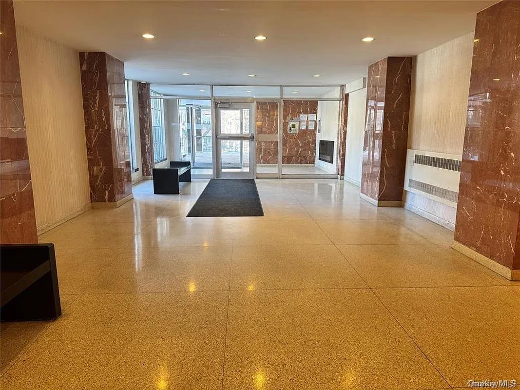 Coop Fieldston  Bronx, NY 10471, MLS-959160-20