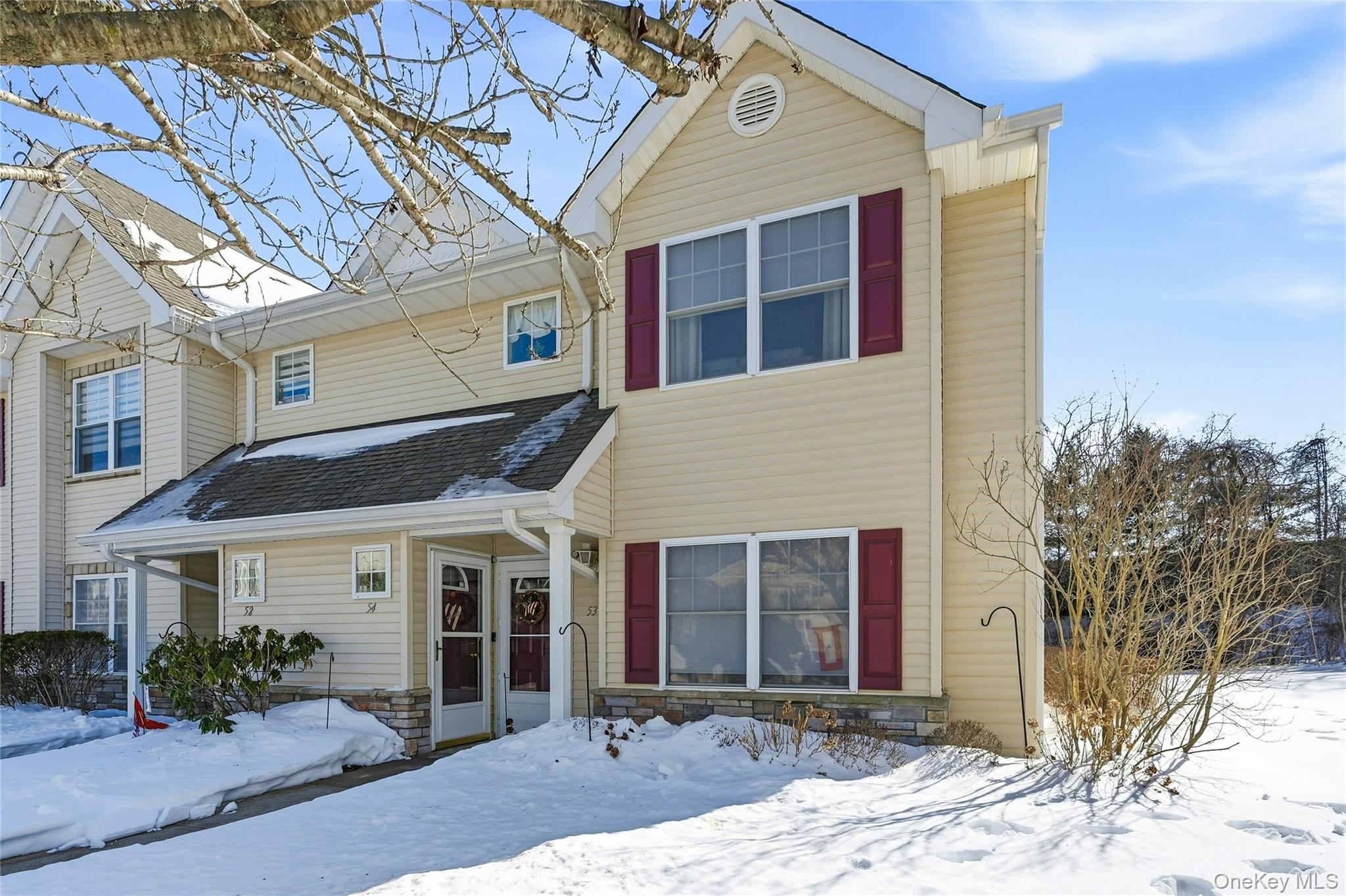 Condo Morley  Suffolk County, NY 11747, MLS-959161-2