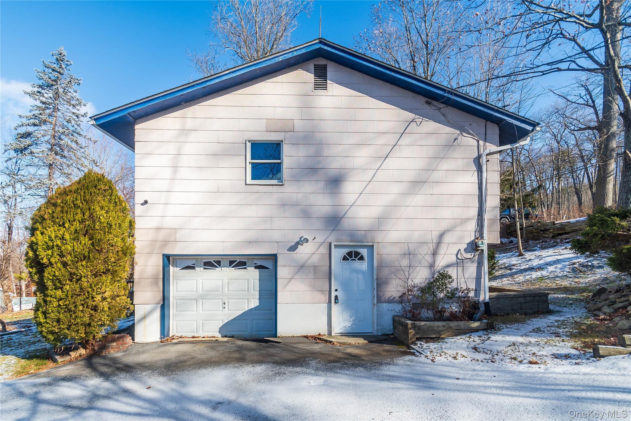 Single Family Shore  Orange County, NY 10925, MLS-959177-16