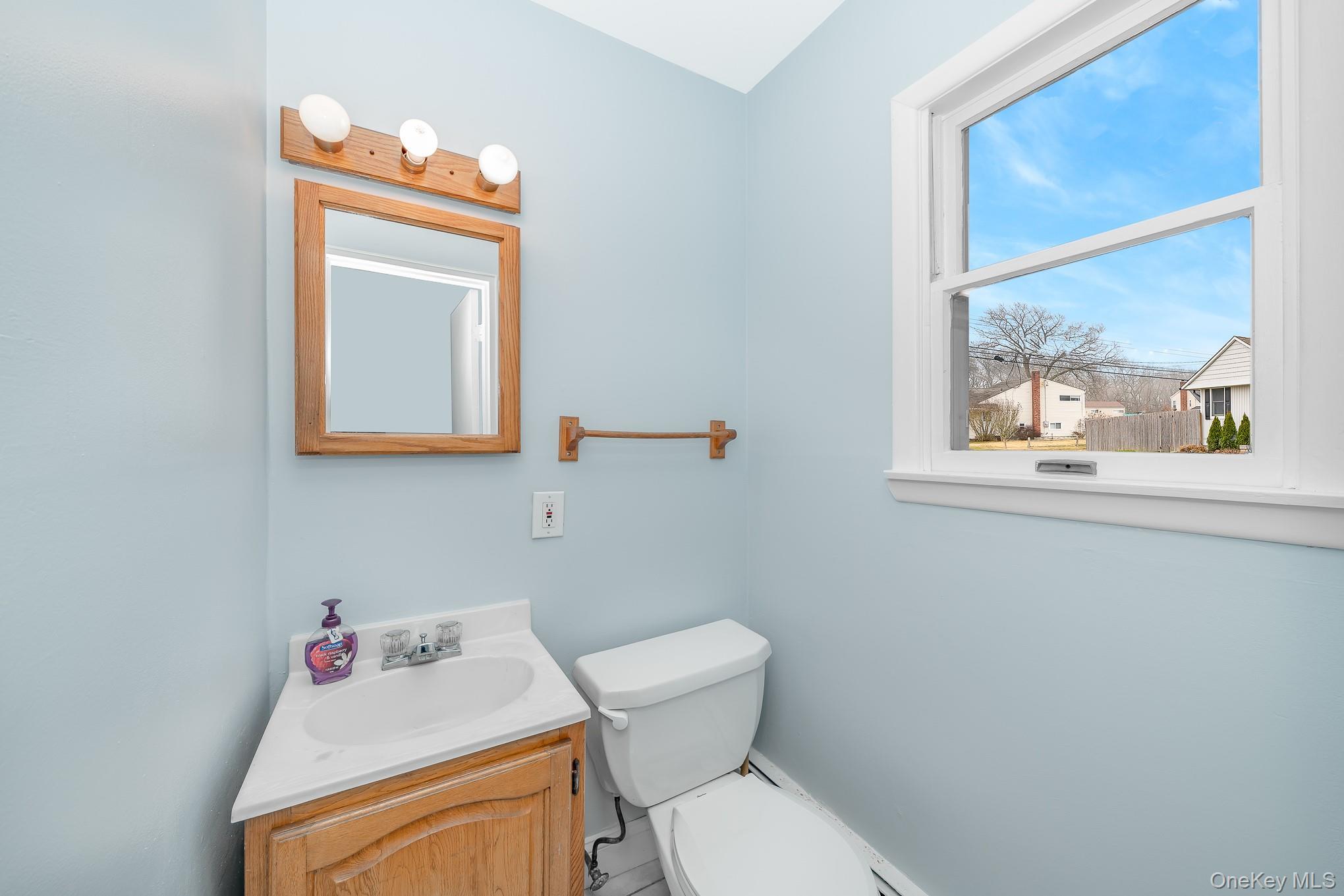 Single Family Brooktree  Suffolk County, NY 11757, MLS-959231-10