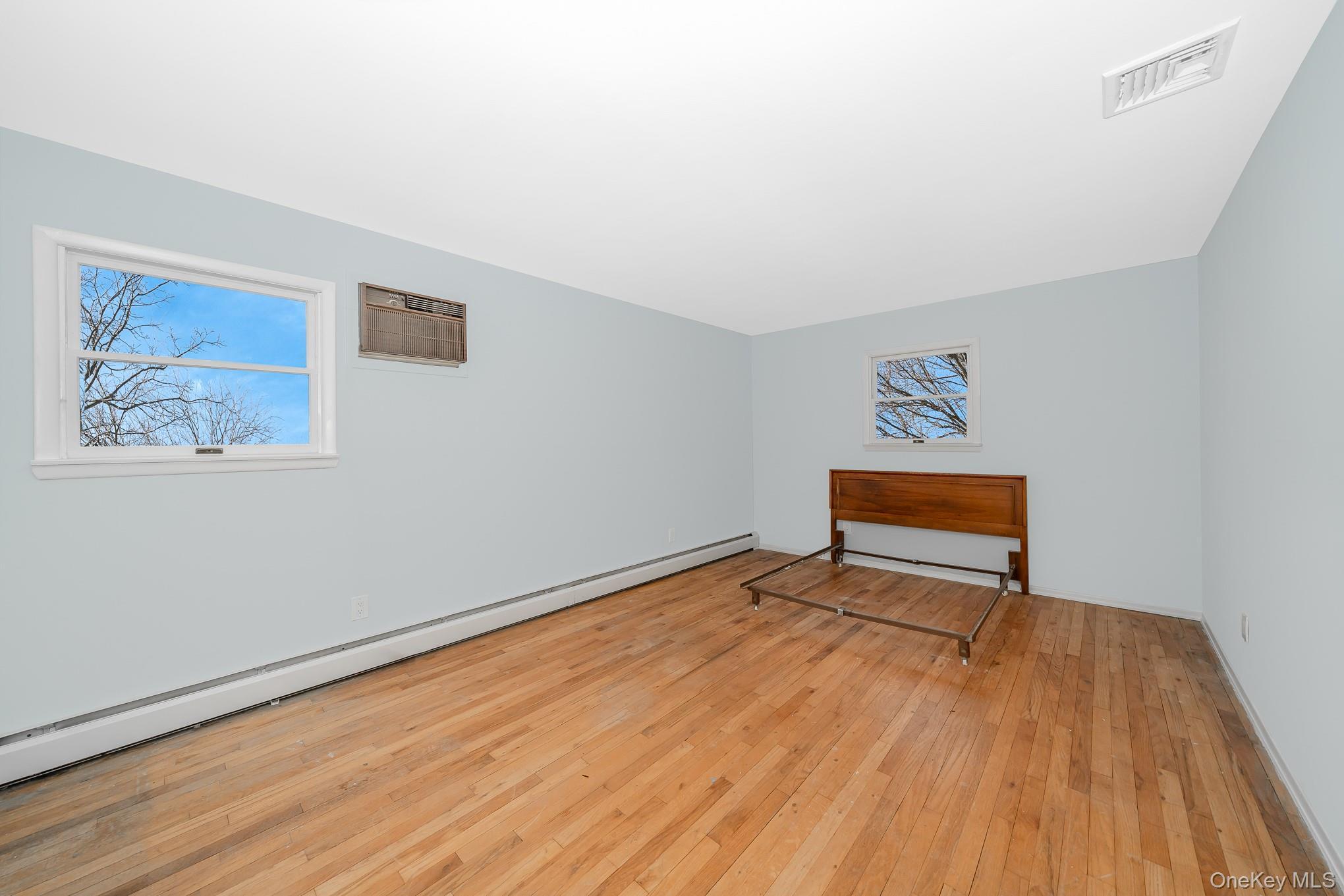 Single Family Brooktree  Suffolk County, NY 11757, MLS-959231-16