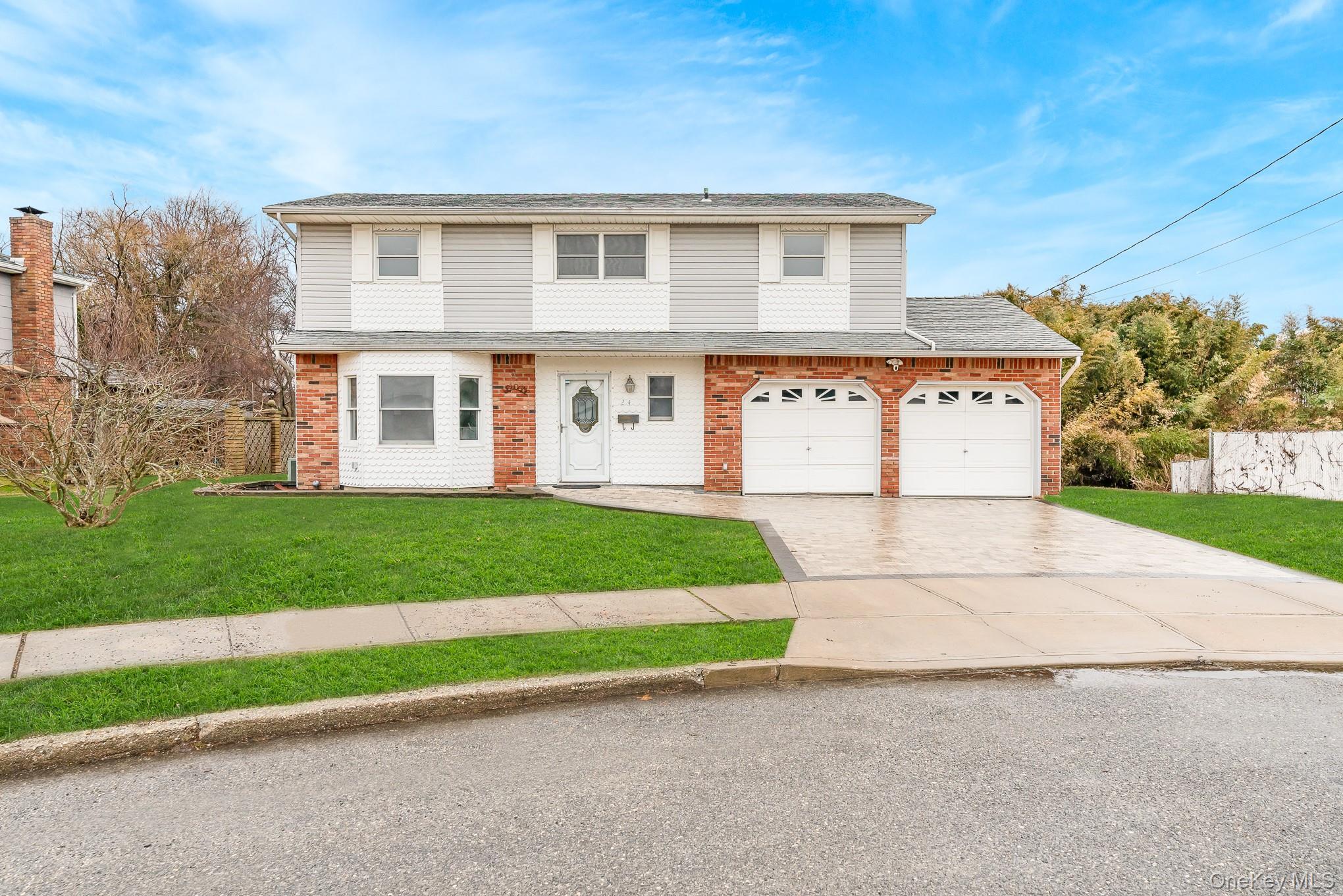 Single Family Brooktree  Suffolk County, NY 11757, MLS-959231-2