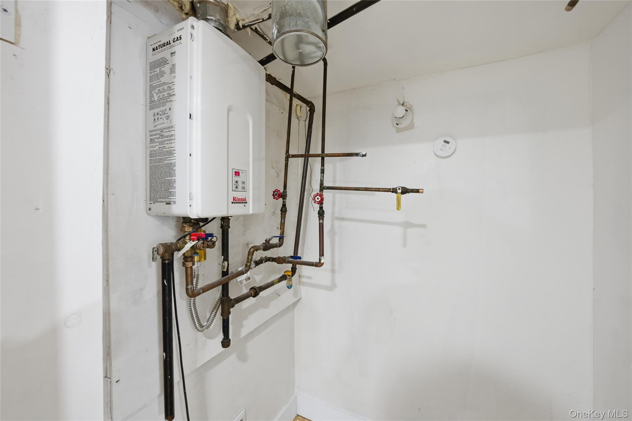 Single Family Crotona Park  Bronx, NY 10460, MLS-959257-24