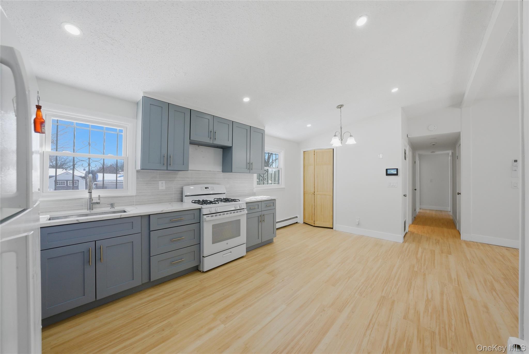 Single Family Crotona Park  Bronx, NY 10460, MLS-959257-39