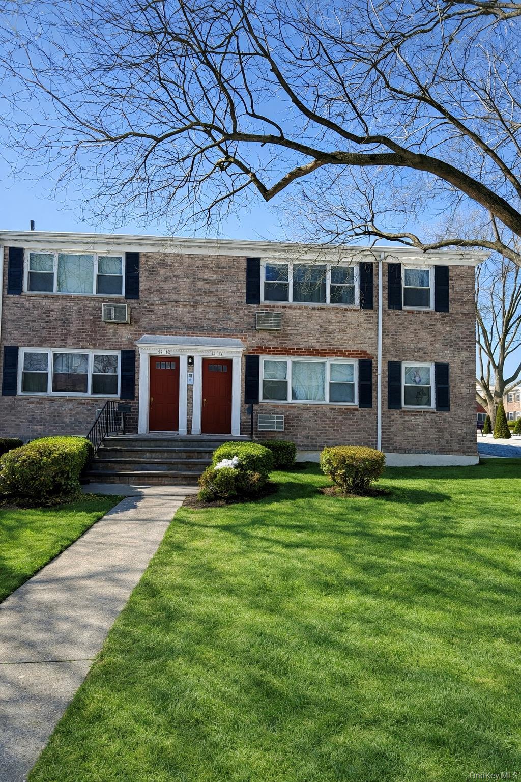 Coop 152  Queens, NY 11367, MLS-959267-8