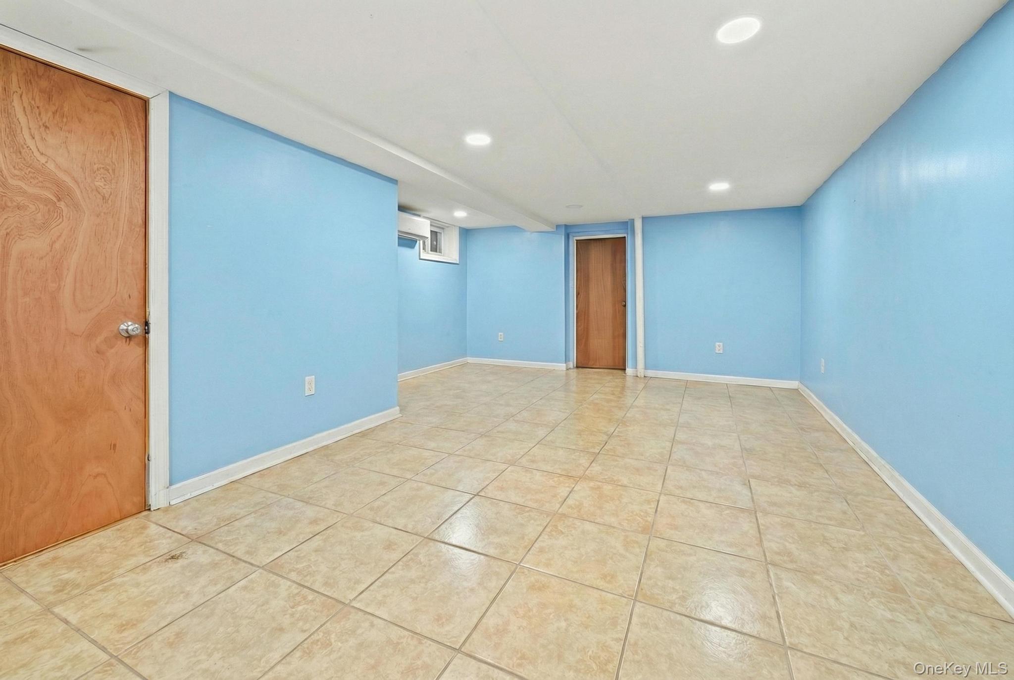 Single Family Avenue M  Brooklyn, NY 11234, MLS-959277-19