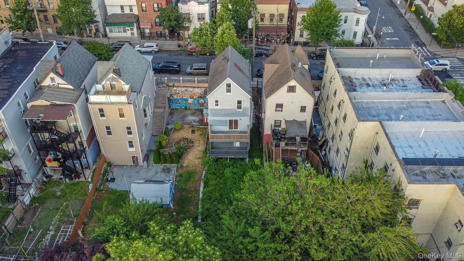 Single Family Rosedale  Bronx, NY 10460, MLS-959278-22