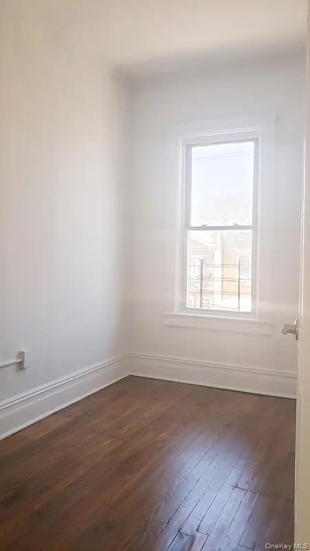 Single Family Van Buren Bronx, NY 10460, MLS-959317-10