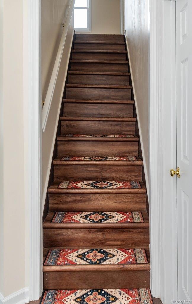 Single Family Oven Rock  Out Of Area, NY 06801, MLS-959364-19