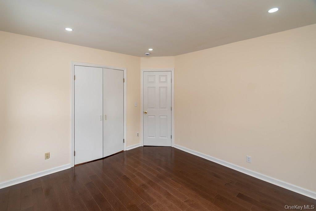 Single Family Oven Rock  Out Of Area, NY 06801, MLS-959364-5