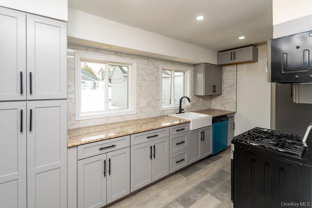 Single Family Oven Rock  Out Of Area, NY 06801, MLS-959364-7