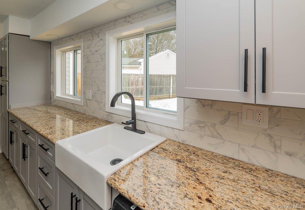 Single Family Oven Rock  Out Of Area, NY 06801, MLS-959364-9