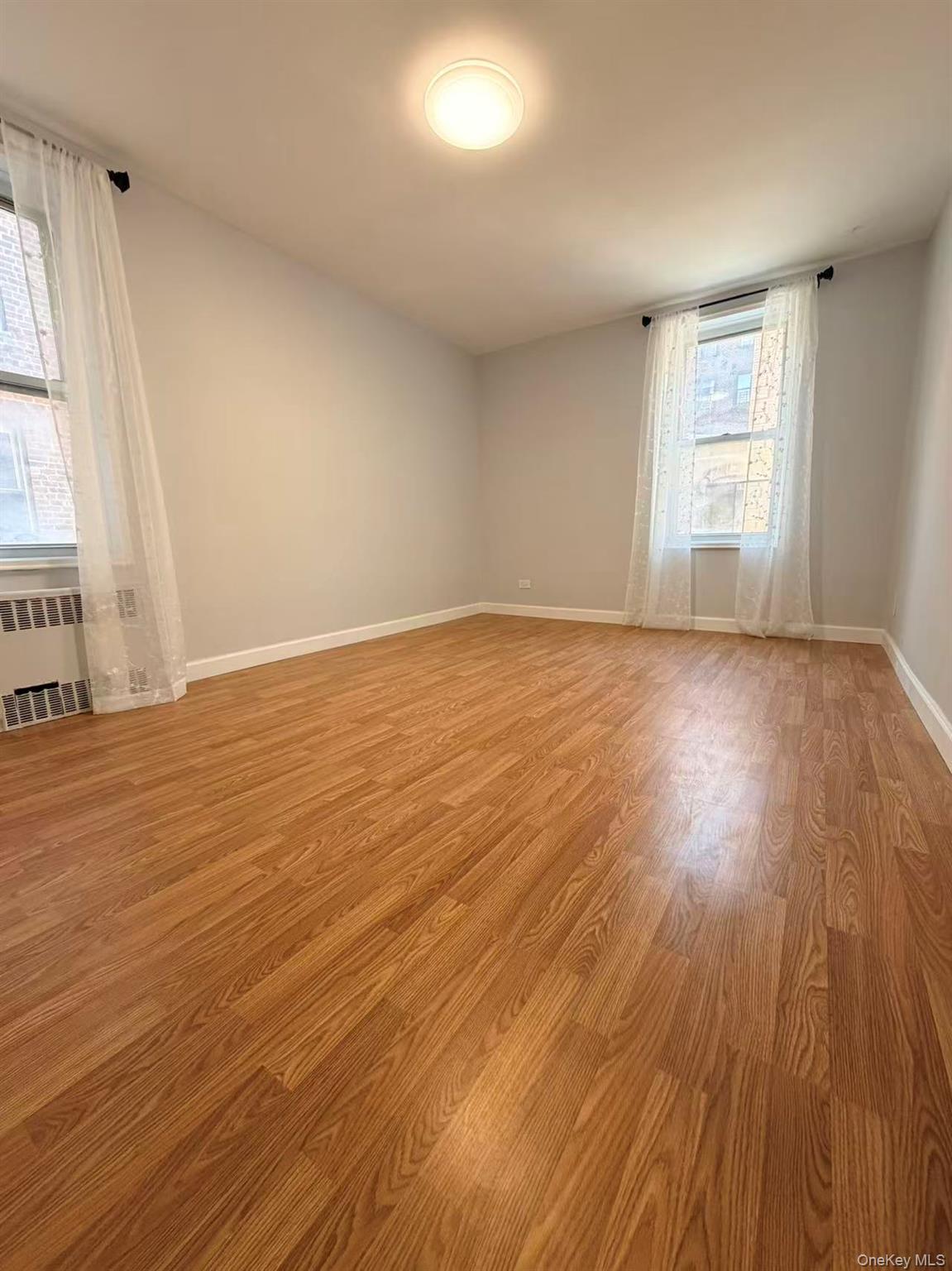 Condo 80th  Queens, NY 11373, MLS-959394-6