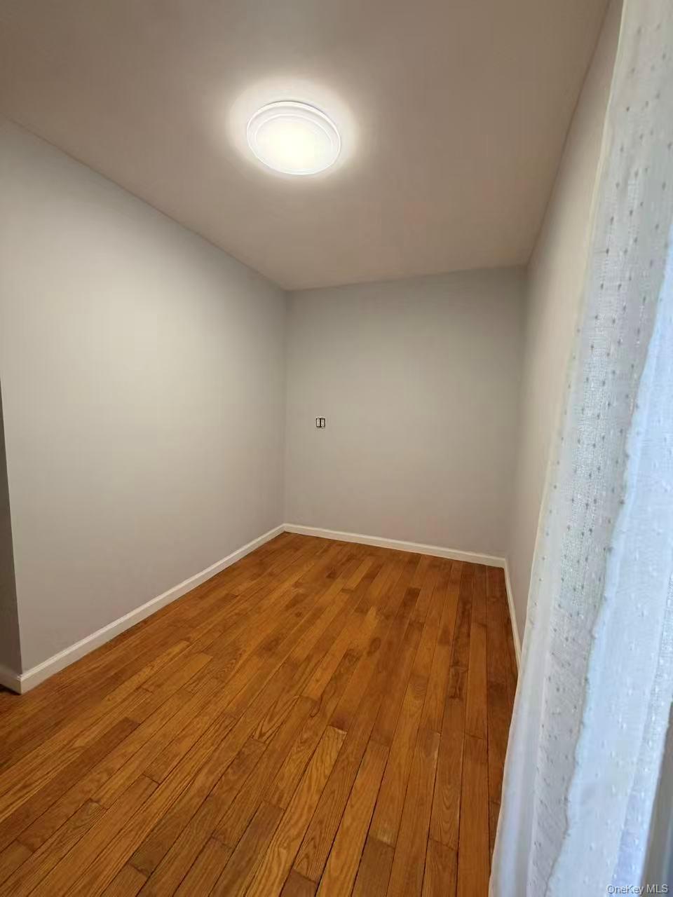 Condo 80th  Queens, NY 11373, MLS-959394-7