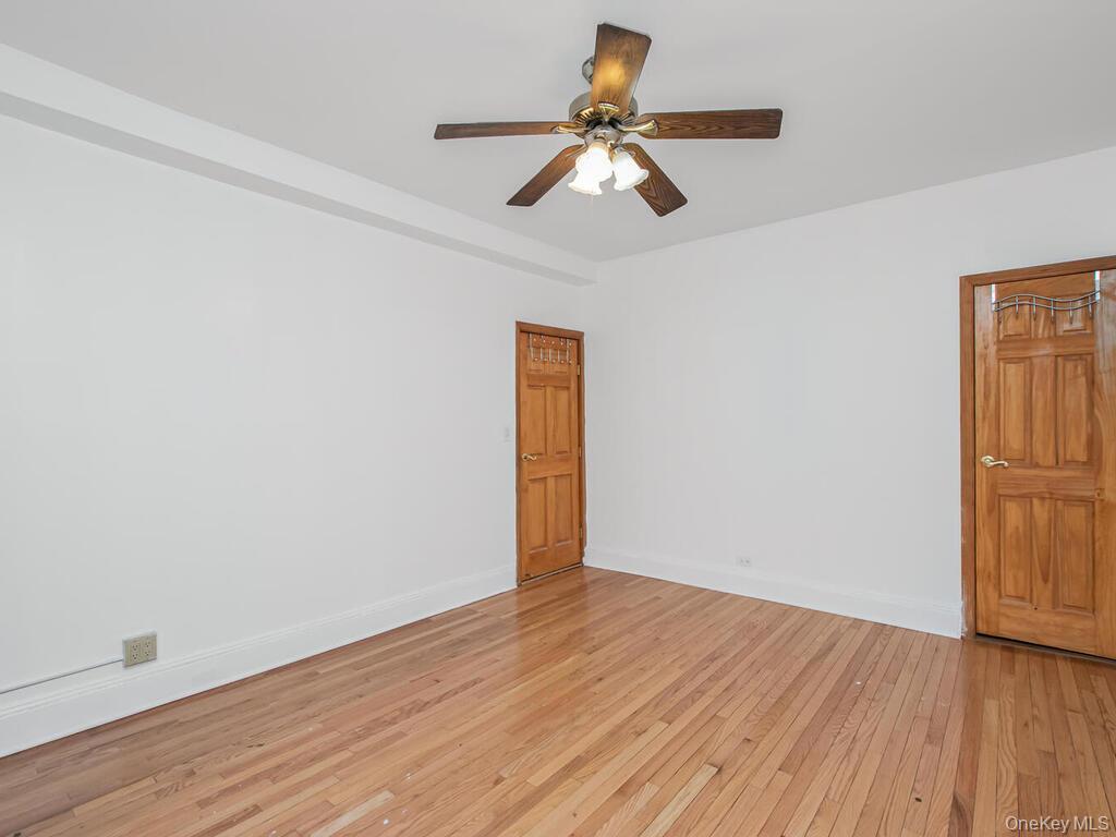 Coop Brady  Bronx, NY 10462, MLS-959417-12