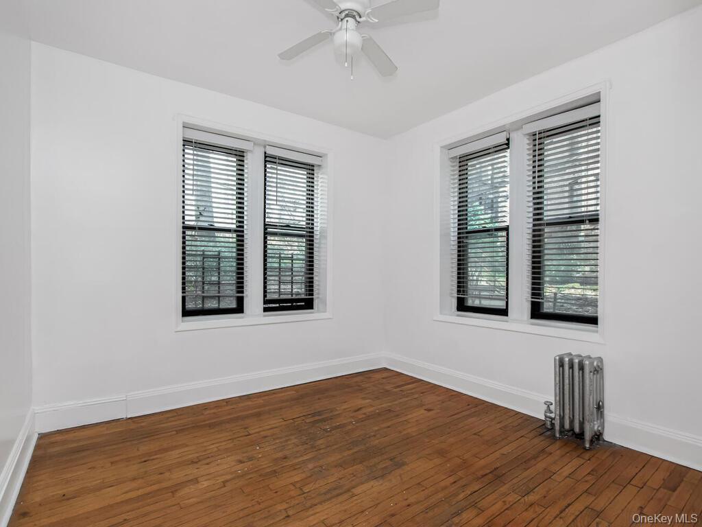 Coop Brady  Bronx, NY 10462, MLS-959417-16