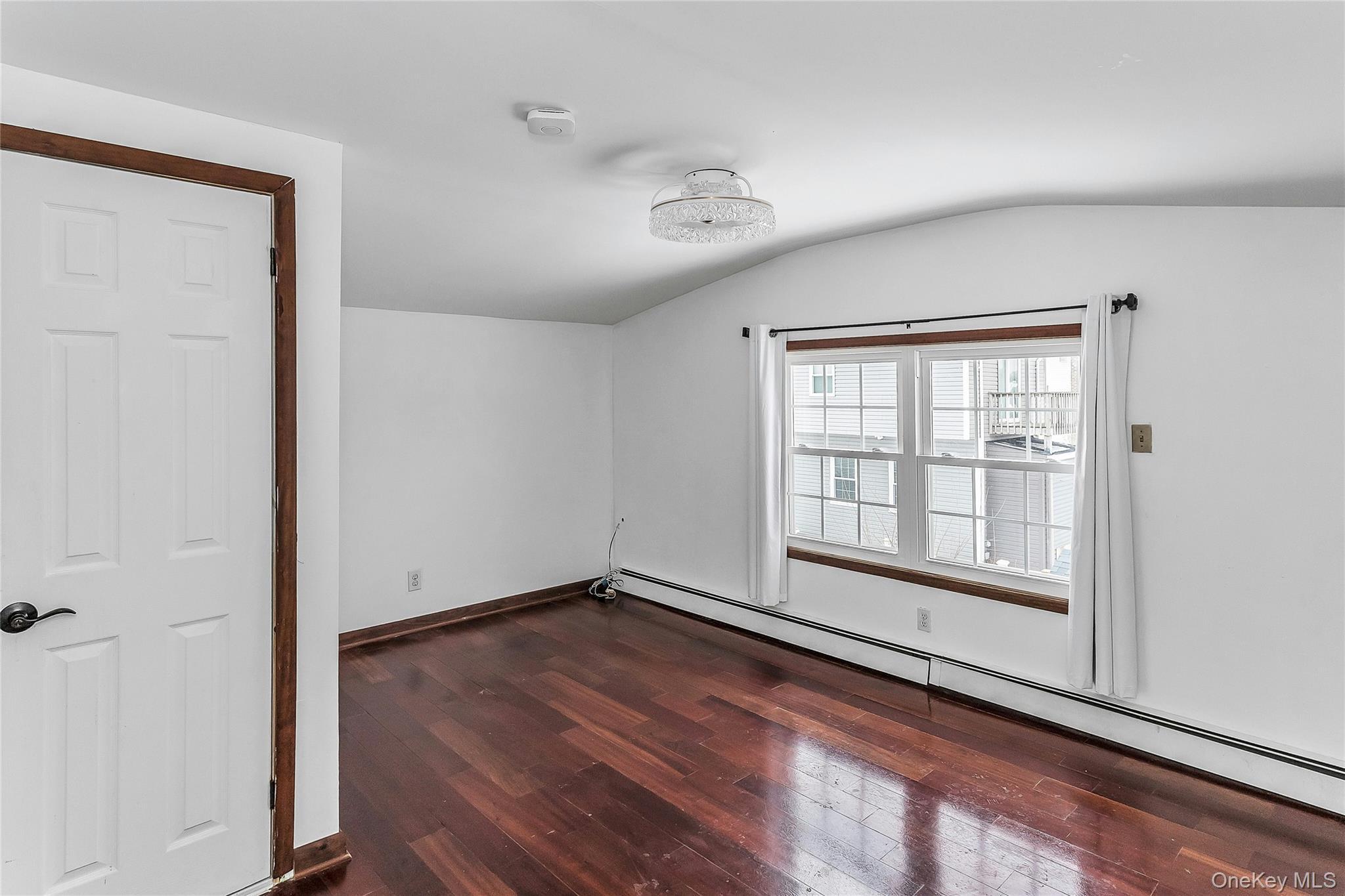 Single Family Jerusalem  Nassau County, NY 11801, MLS-959473-15