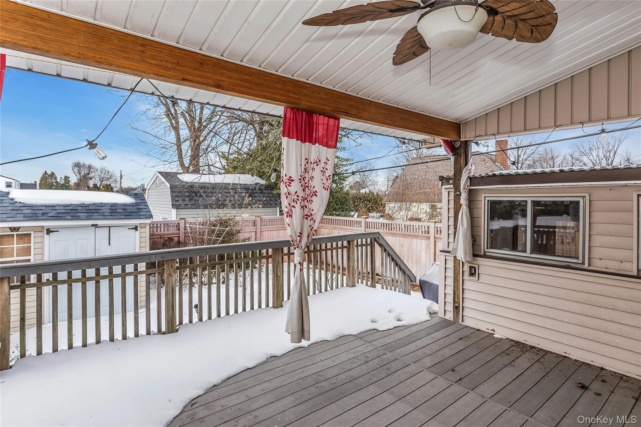 Single Family Jerusalem  Nassau County, NY 11801, MLS-959473-26