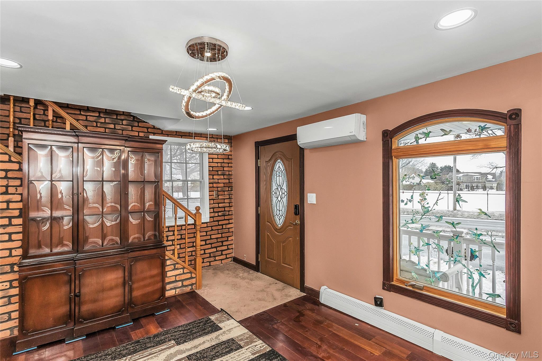 Single Family Jerusalem  Nassau County, NY 11801, MLS-959473-6