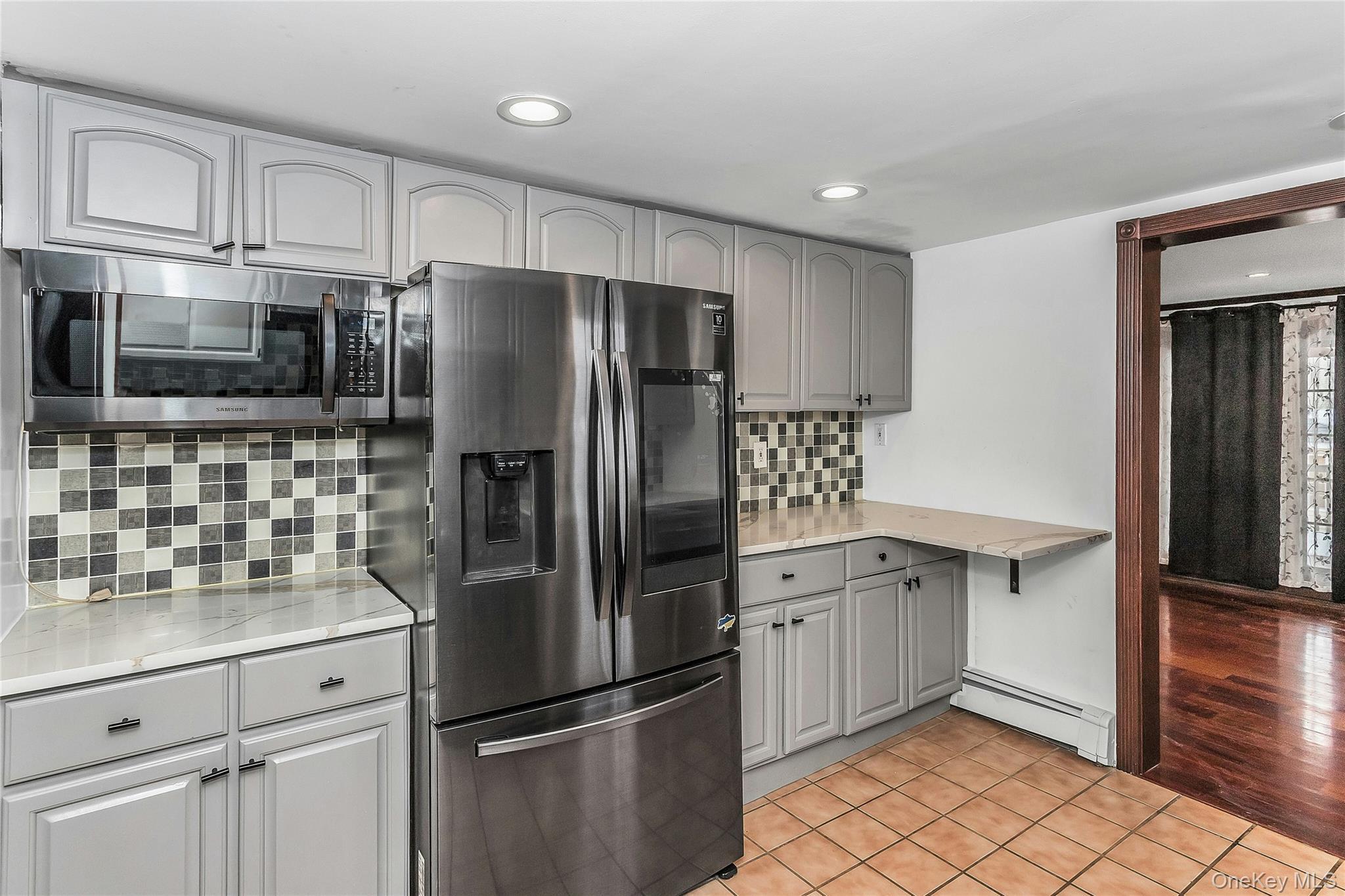 Single Family Jerusalem  Nassau County, NY 11801, MLS-959473-7