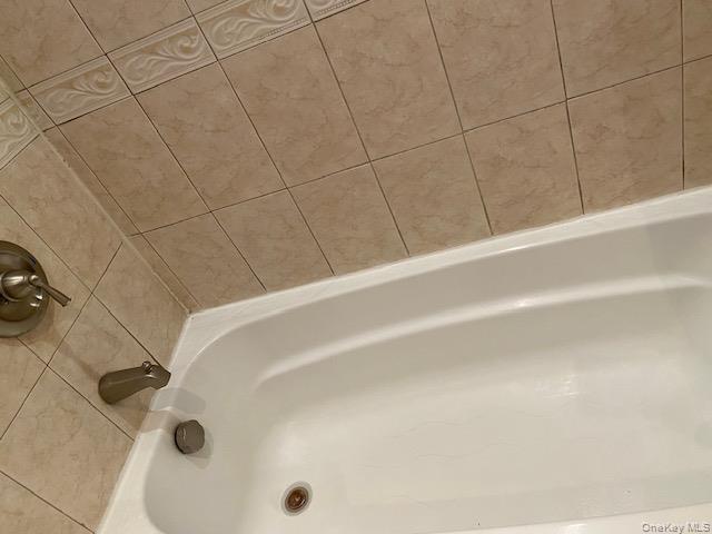 Coop 76th  Queens, NY 11426, MLS-959507-12