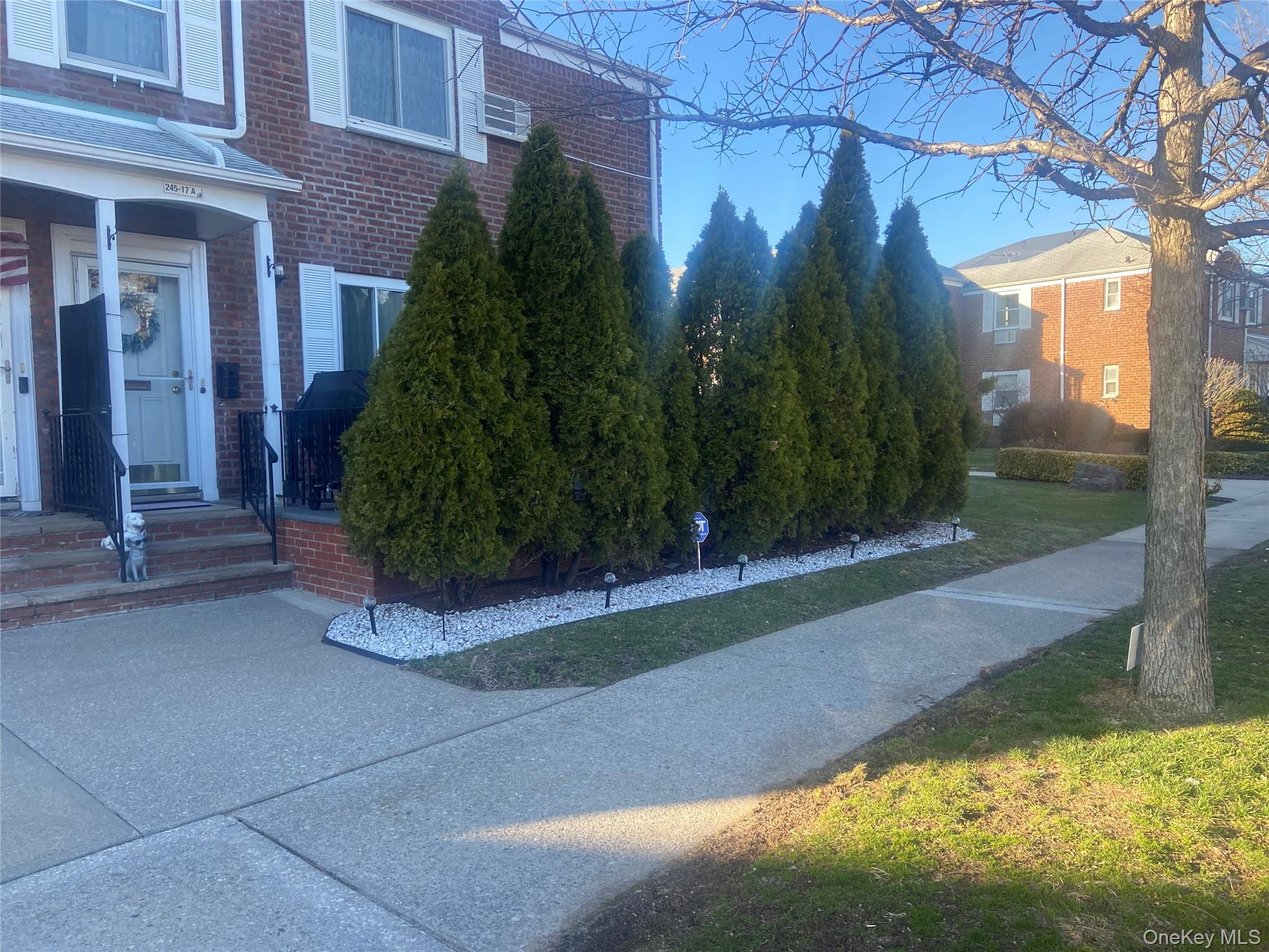 Coop 76th  Queens, NY 11426, MLS-959507-2